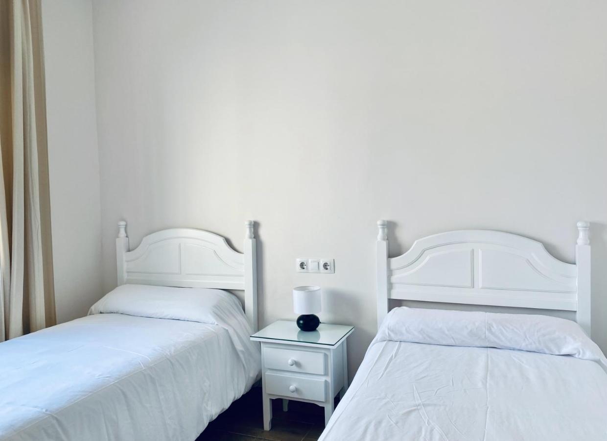 Apartamentos Turisticos Santo Rostro Chipiona Extérieur photo